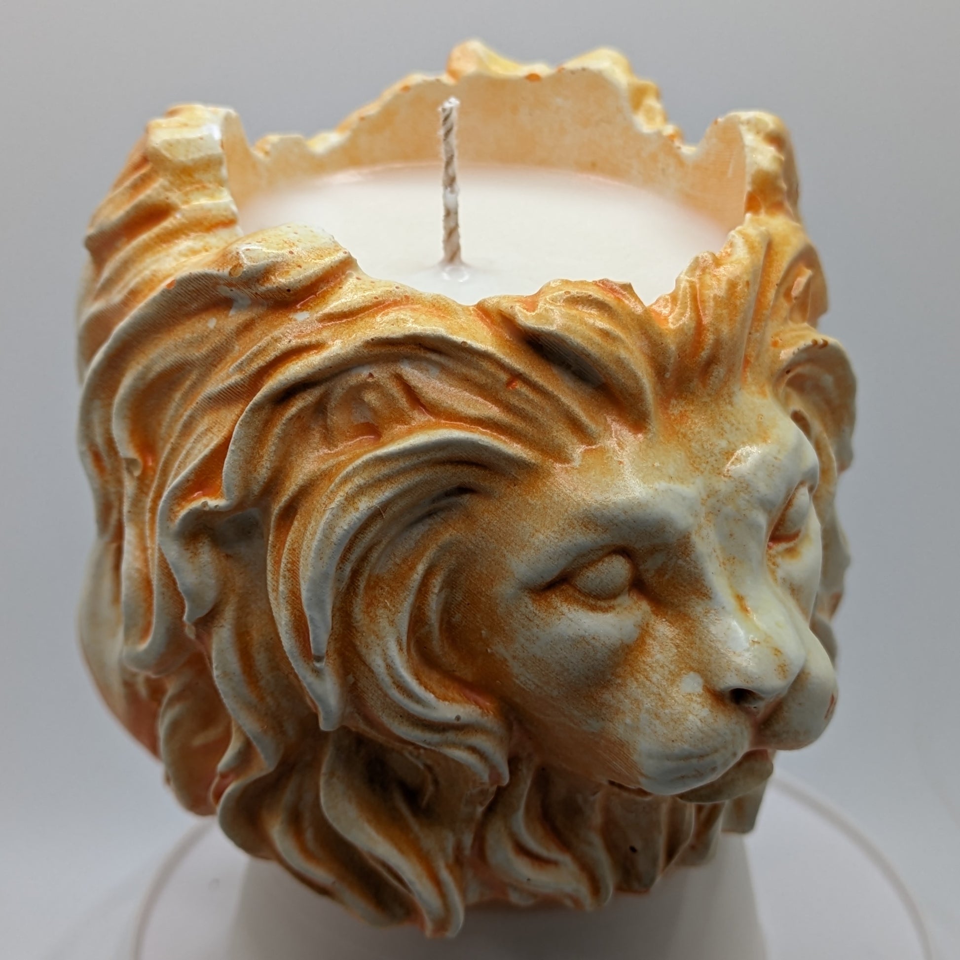 Valiant Leonard - "ROAR" Fragrance Candle - Fire Tints - ZenGen USA