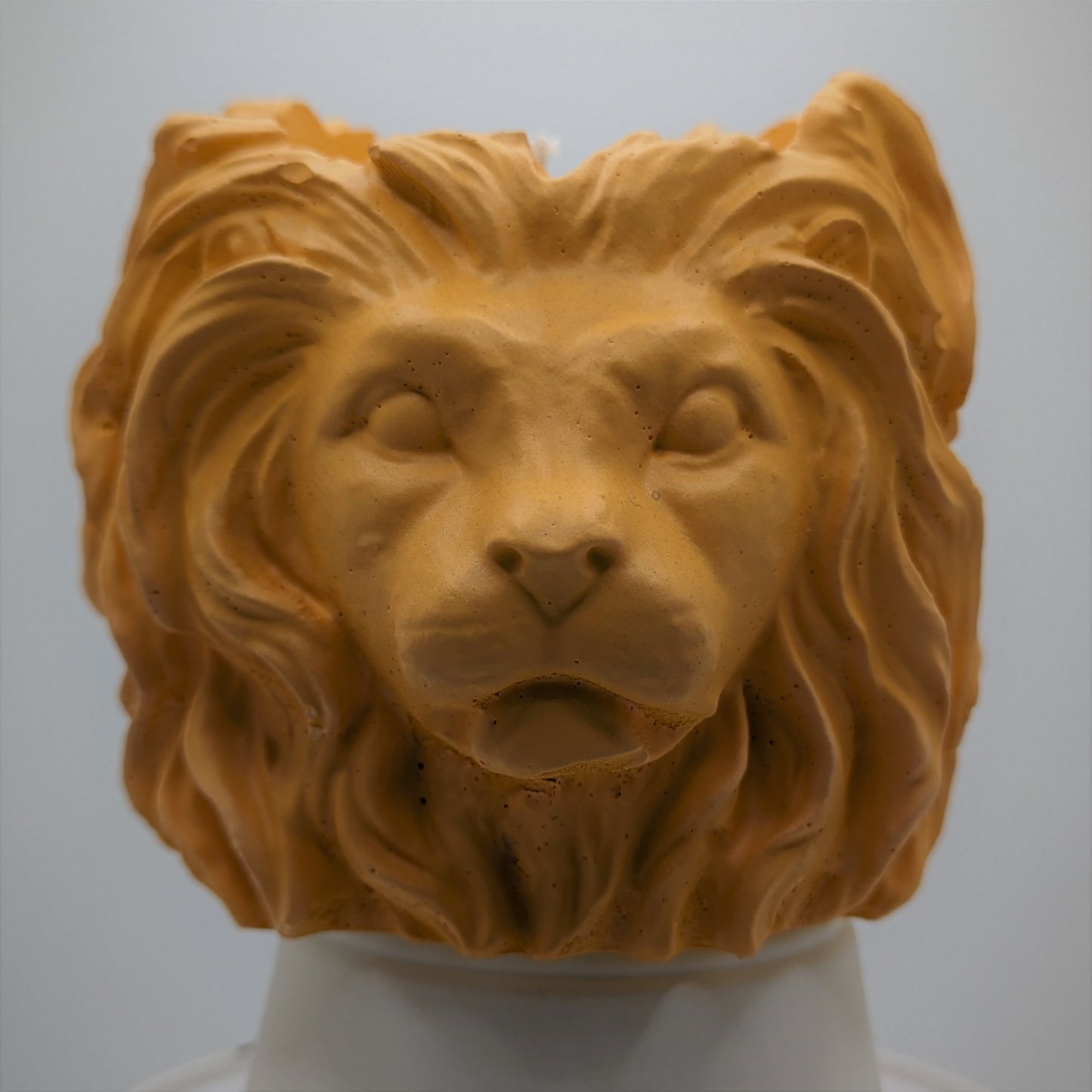 Valiant Leonard - Ceramic Lion - Handmade & Custom "ROAR" Scented Candle - ZenGen USA